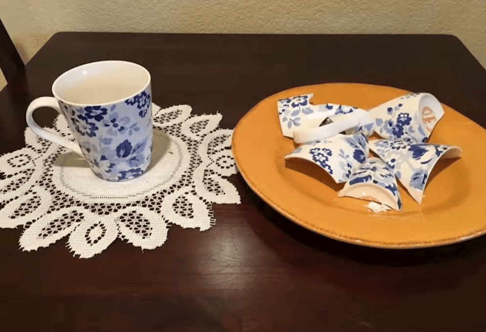 Où jeter la vaisselle cassée